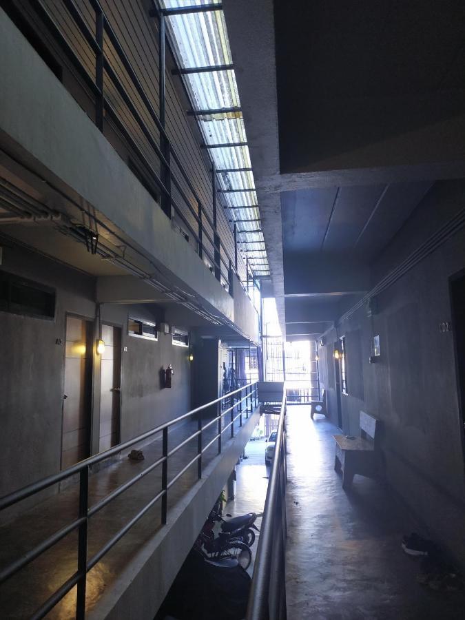 צ'יאנג מאי 9 Hostel מראה חיצוני תמונה