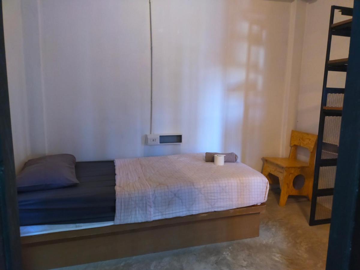 צ'יאנג מאי 9 Hostel מראה חיצוני תמונה