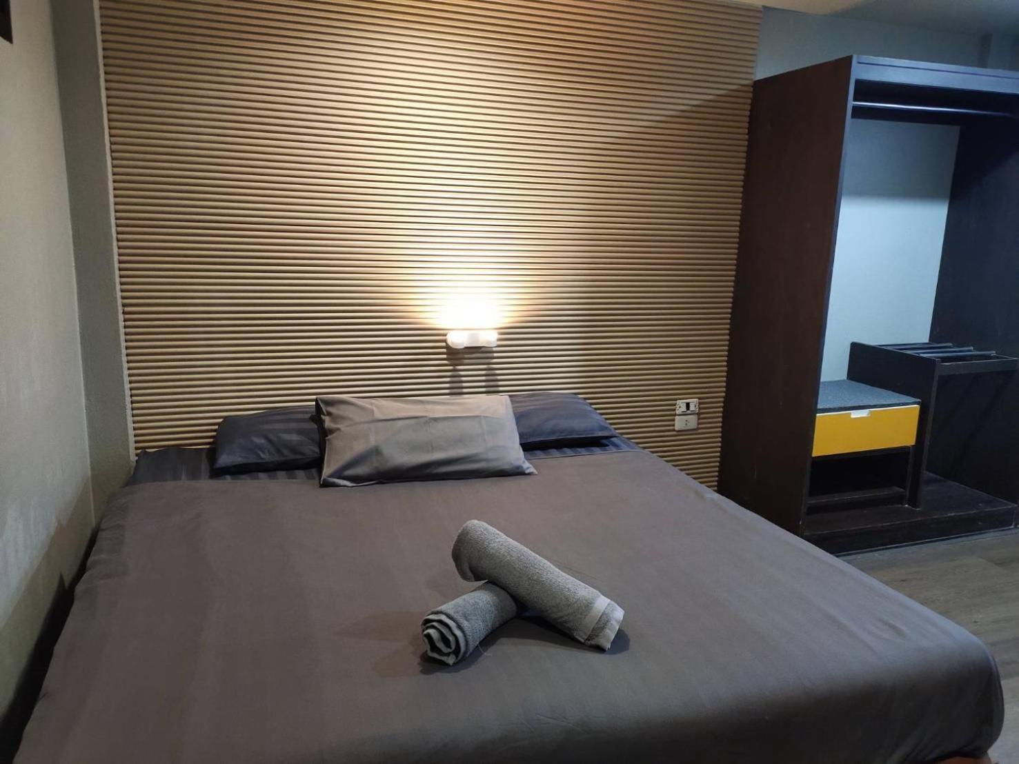 צ'יאנג מאי 9 Hostel מראה חיצוני תמונה