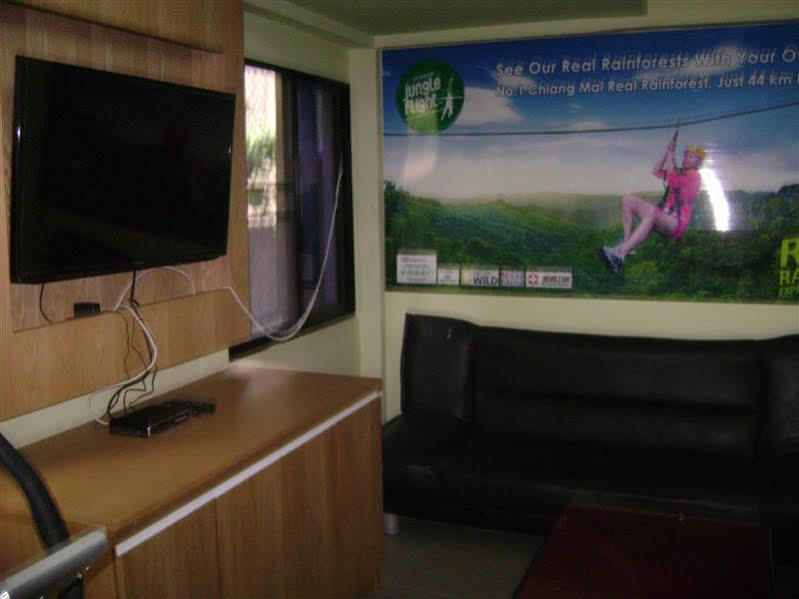 צ'יאנג מאי 9 Hostel מראה חיצוני תמונה